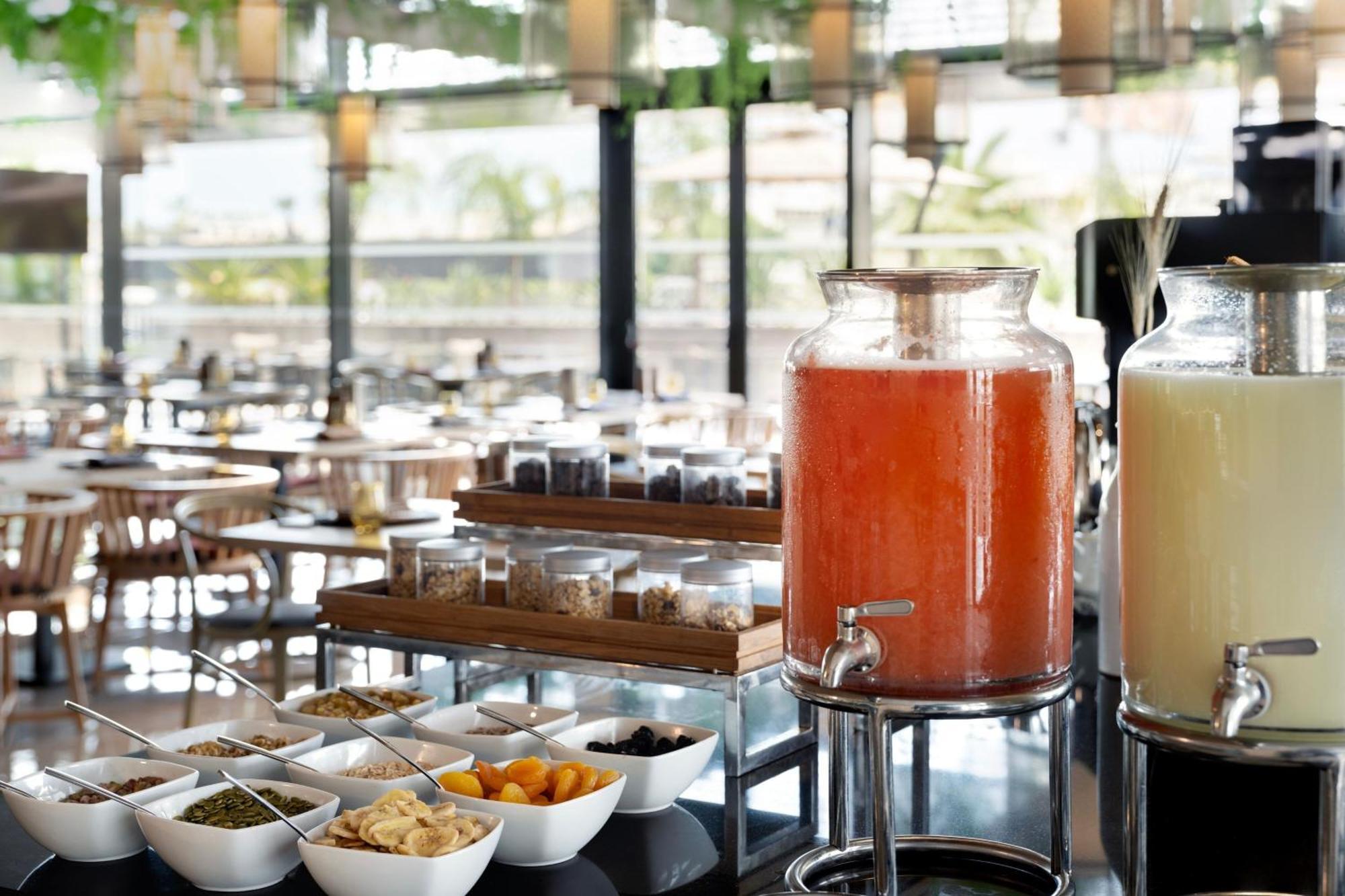 Tunis Marriott Hotel Esterno foto